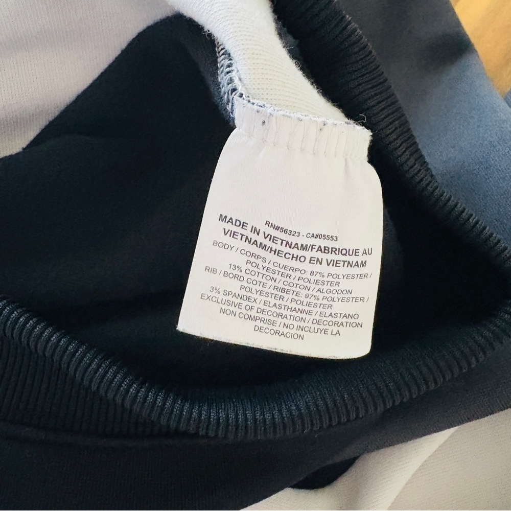 NIKE colorblock pullover sweatshirt with pockets - Picture 4 of 4